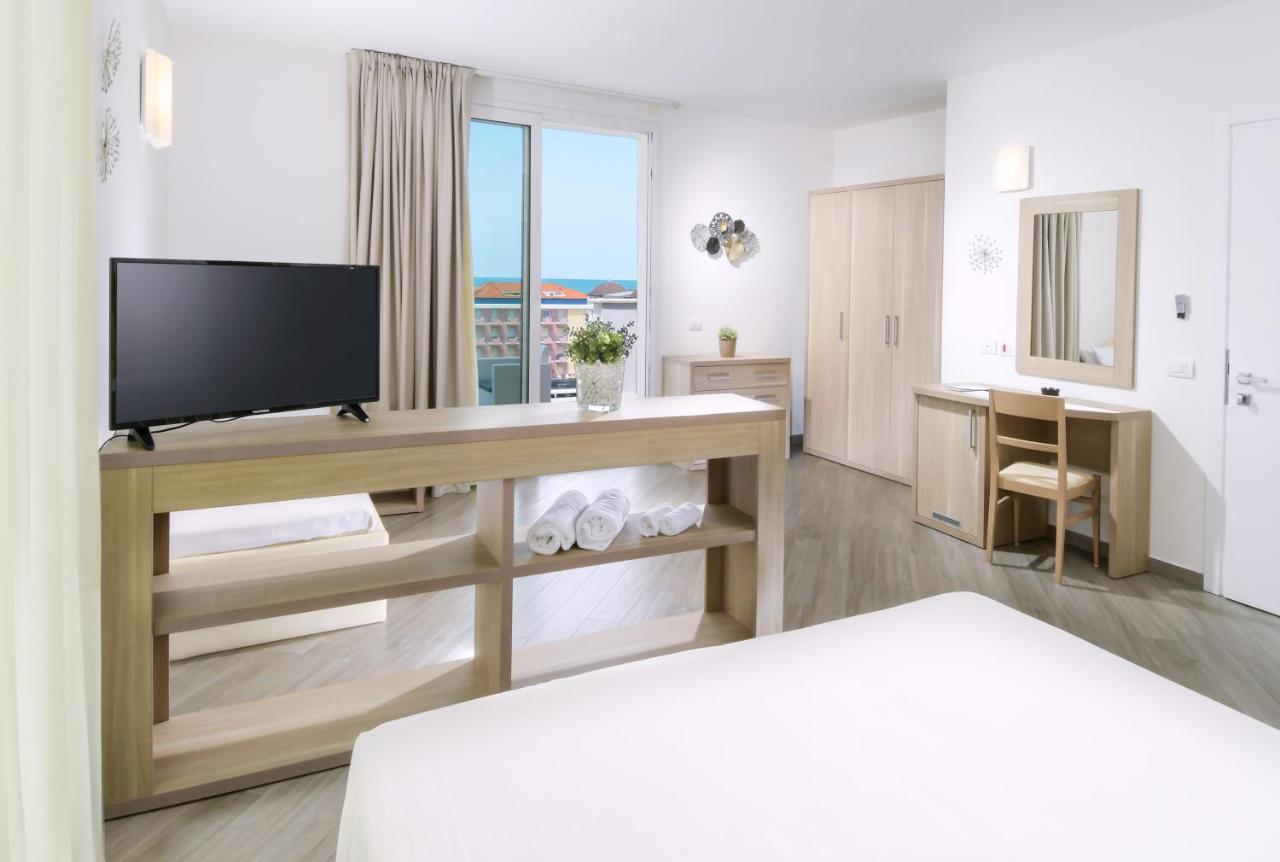 Hotel Atlantic & Spa Gabicce Mare Exterior foto