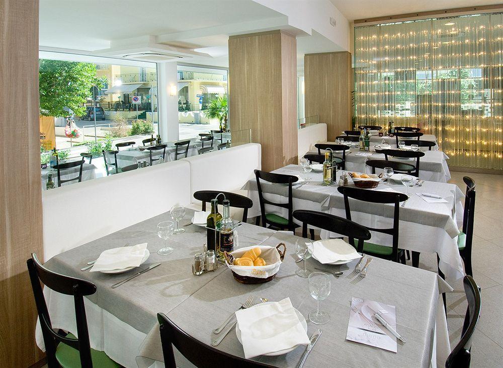Hotel Atlantic & Spa Gabicce Mare Exterior foto